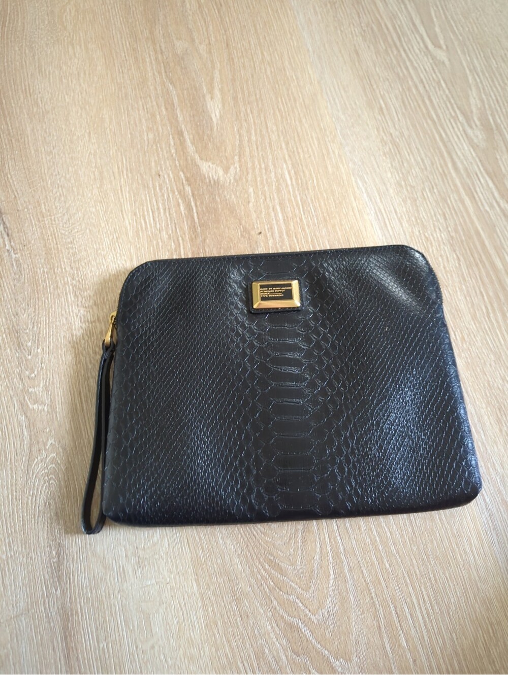 black faux-snakeskin Marc by Marc Jacobs clutch   gold-tone logo Hardware